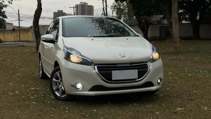 Peugeot 208 Active/active Pack 1.5 Flex 8V 5P 2015