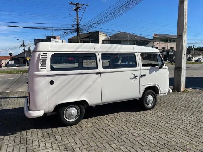 Volkswagen Kombi Standard 1.4 MI Total Flex 8V 2009