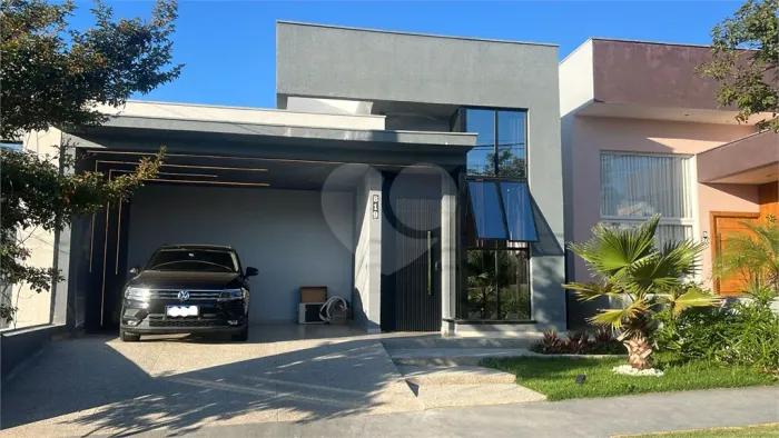 Casa á venda com 3 quartos no Condomínio Carmen Blanco em Sorocaba SP