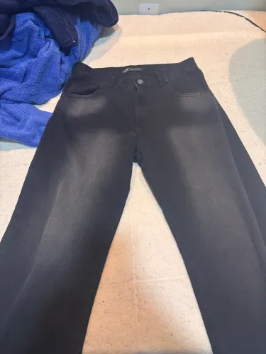 Calça baggy nunca usada tamanho 40 / cintura 82cm