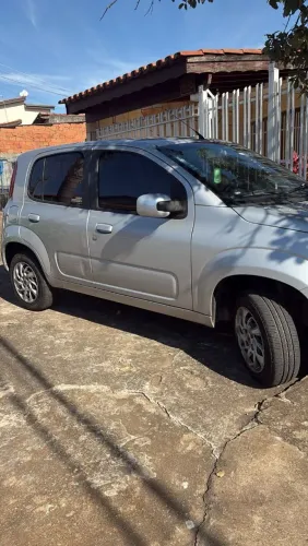 Fiat Uno Vivace Celeb. 1.0 EVO F.flex 8V 5P 2014