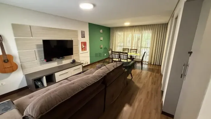 Oportunidade - Casa em Condomínio - Residencial Home Club - Villa Branca - 4 Dormitórios -