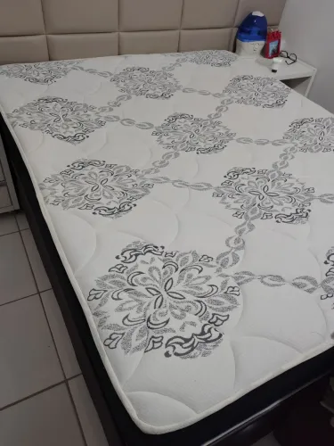 COLCHÃO QUEEN SIZE LESTESPUMA (USADO)