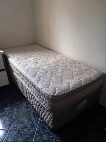 Cama box