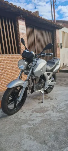 Twister 250 ano 2008