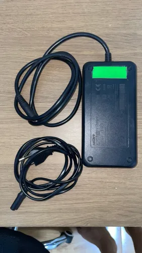 Carregador de Bicicleta Elétrica