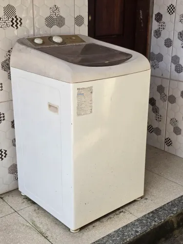 Máquina Consul Facilite 8kg para Peças ou Conserto (Defeito na Placa)