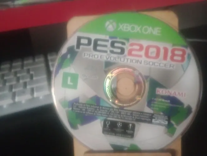 Vendo jogo de Xbox one PES 2018