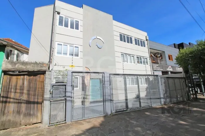 Ponto Comercial/Loja para Aluguel no Bairro Petrópolis com 320m² de Área Útil