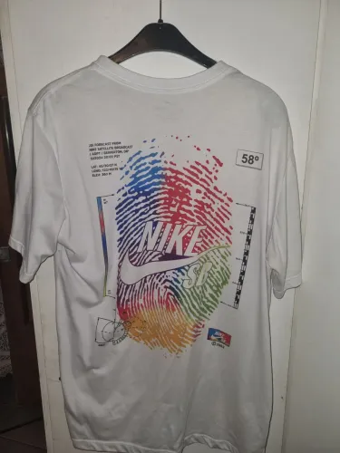 Camisa Nike original branca tamanho M, $140