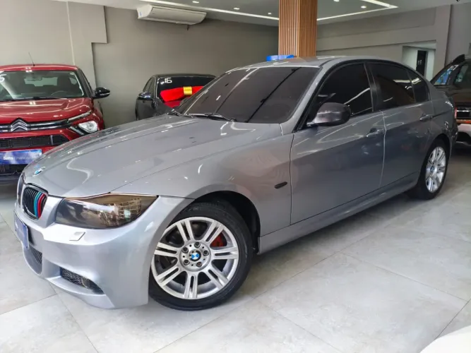 BMW 318I A 2.0 16V 136cv 5P 2012