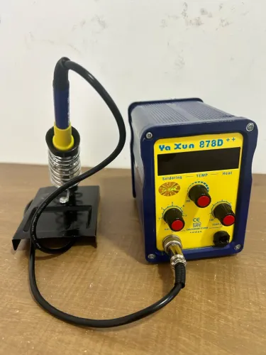 Vendo estação de solda yaxun 878d++ 127V