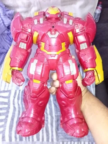 Hulkbuster Hasbro