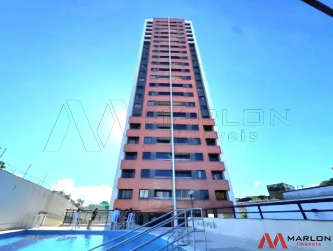 Apartamento Alto da Boa Vista, 3 quartos, sendo 1 suíte, boa localização, 74m².