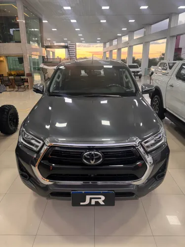 Toyota Hilux CD SRX 4X4 2.8 TDI 16V Diesel Aut. 2022