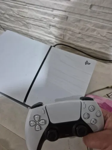 Playstation 5 Slim - COM CAIXA (Digital)