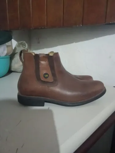 Bota Chelsea masculina tamanho 42