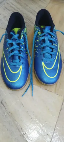 Chuteira futsal Nike 