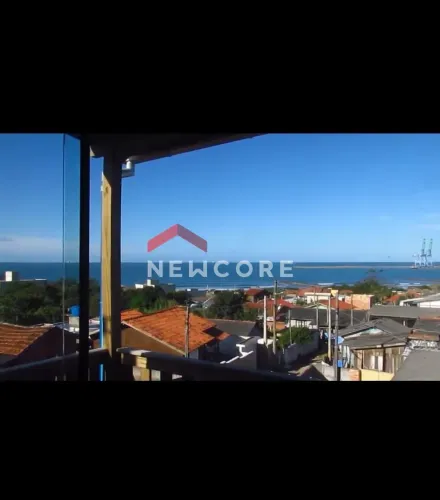Casa em Rua Sol E Lua - Vila Alvorada - Imbituba/SC