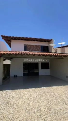 Casa no Condomínio Vila Graciosa com 4 Quartos e 3 Suítes no Horto, em Teresina