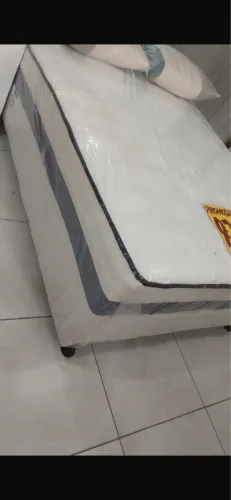 Cama luxo apenas 650,00