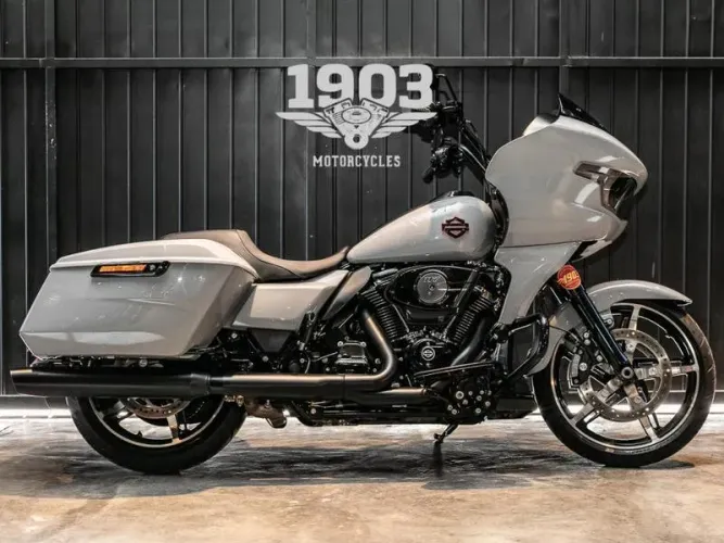 HARLEY-DAVIDSON ROAD GLIDE 2025