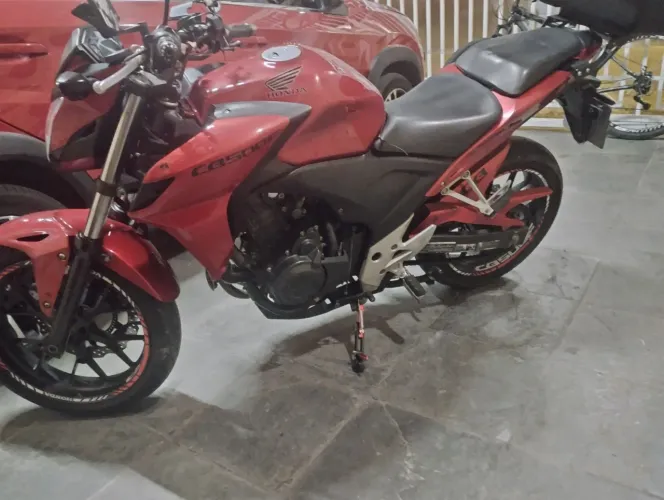 Vendo ou troco. Cb 500f
