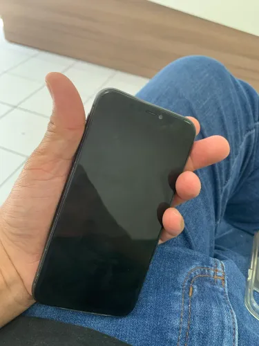Troco iPhone 11 e xr por outro iPhone 