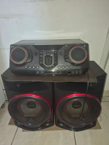 SOM MINI SYSTEM LG XBOOM