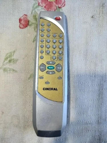 Controle remoto Cineral para TV 