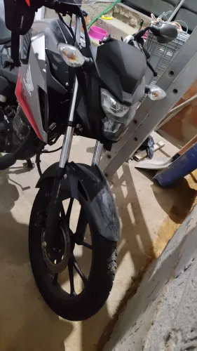 TITAN 160 TODA 26 VENDO OU TROCO EM PCX TODA 26