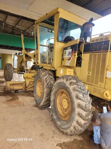 Motoniveladora caterpillar 12H