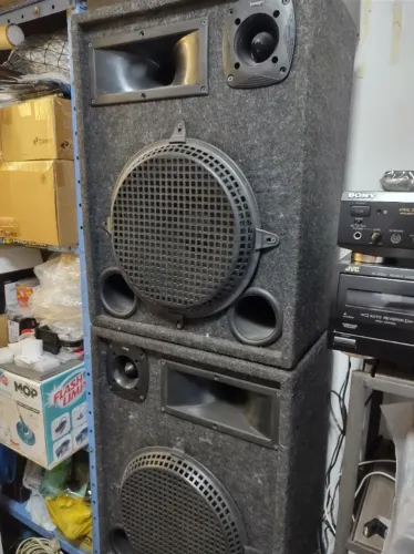Caixas de Som Profissionais Acarpetadas de 12" 3 Vias Uma de 1 Via Rj Entrego Ac Cartao.