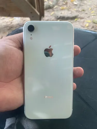 iPhone XR