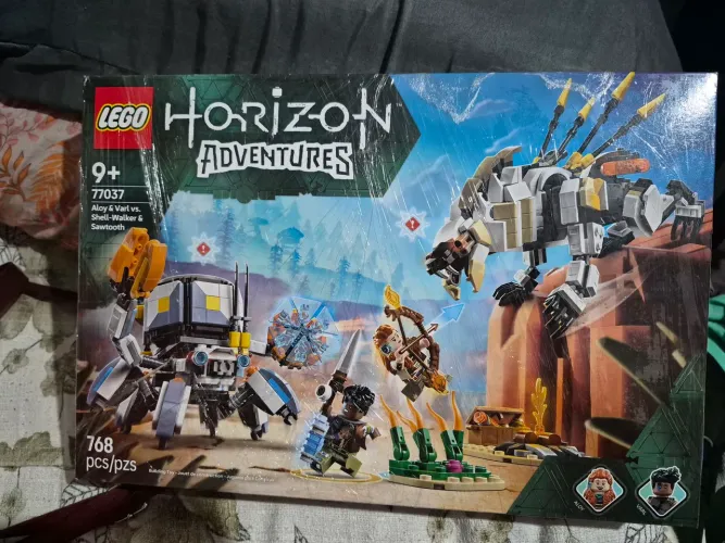 Lego 77037 - Aloy e Varl contra Shell-Walker