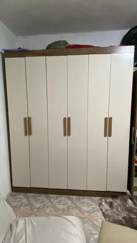 Guarda Roupa