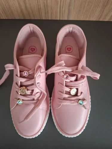Tenis Molekinha novo