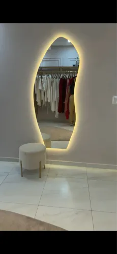 Espelhos orgânicos com led