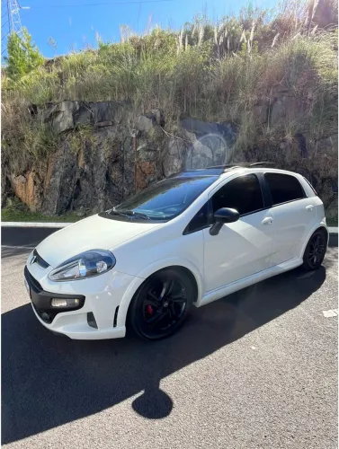 Fiat Punto Blackmotion 1.8 Flex 16V 5P. 2016