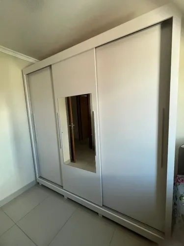 Guarda roupa