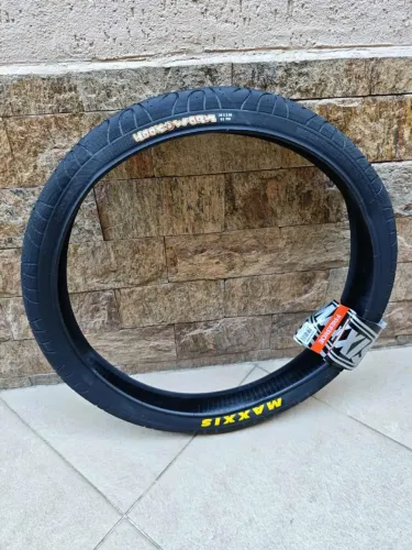 Pneu Maxxis Hookworm 26