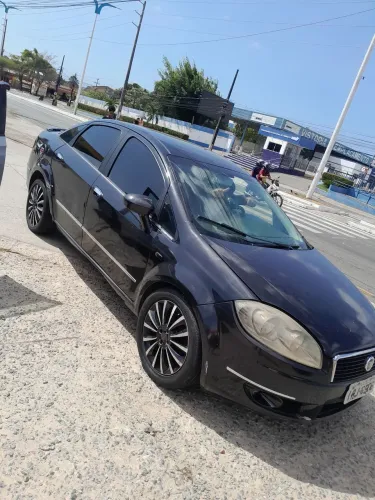 Fiat Linea Absolute 1.9/1.8 Flex Dualogic 4P 2011