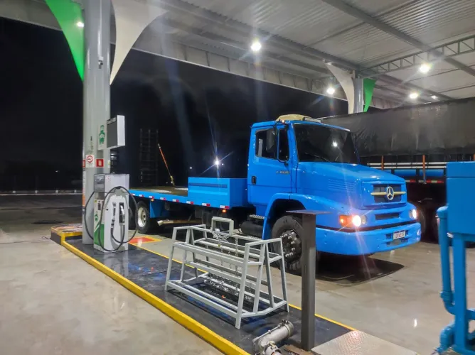 1620 bomba grande 6 macha
