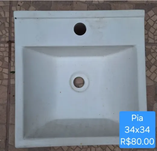 Pia