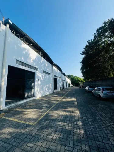 GALPÃO em Condomínio I LOCAÇÃO I Próx. Aeroporto