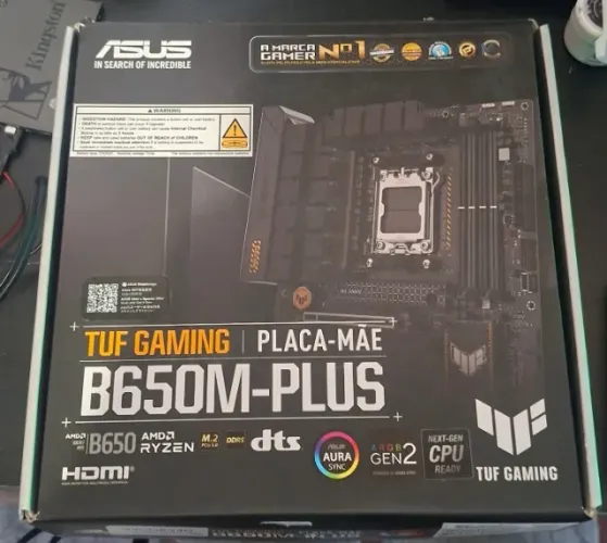 Placa-Mãe ASUS TUF Gaming B650M-Plus, AMD AM5 B650, mATX, DDR5 - Leia a Descrição