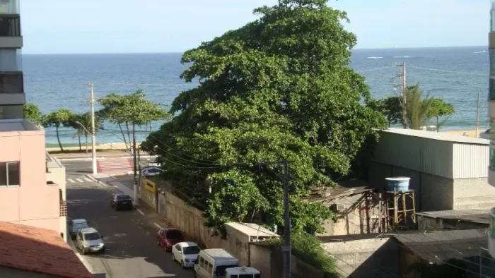 Vista para o mar de Itapoã 2 quartos com lazer 2.400,00 Condominio 680,00