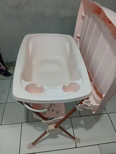 BANHEIRA + TROCADOR USADO