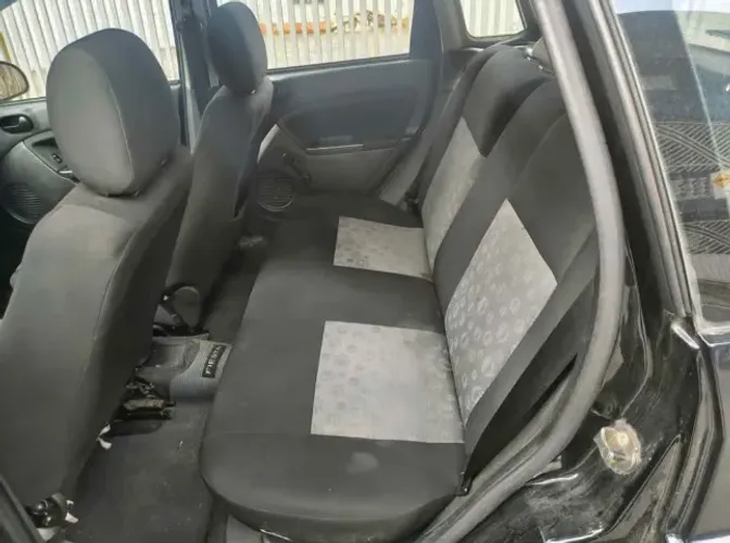 Ford Fiesta 1.0 8V Flex/class 1.0 8V Flex 5P 2011