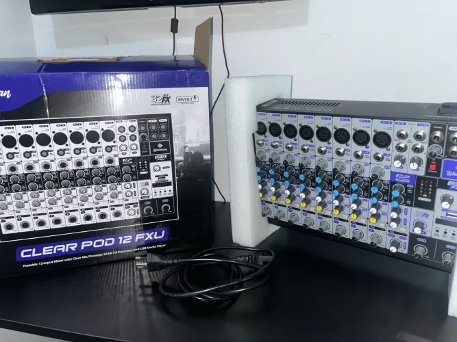 Mesa De Som Mixer Waldman 12 Canais Clear Pod Pro Cp-12fxu